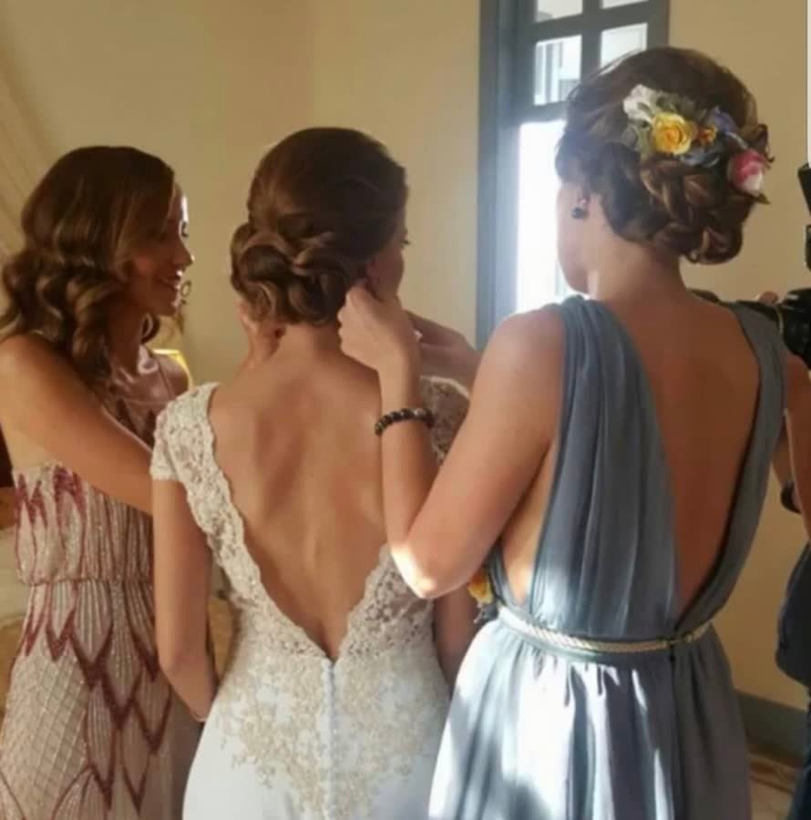 Peinados de evento para invitadas